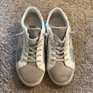 Vintage Havana White and Beige Sneakers